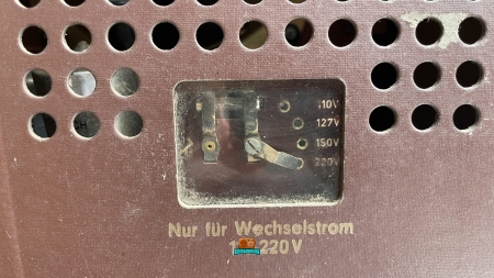 LOEWE OPTA Venus Plastik Typ 560 W - 1954 - ID4 - Vor der Grobreinigung ;-)